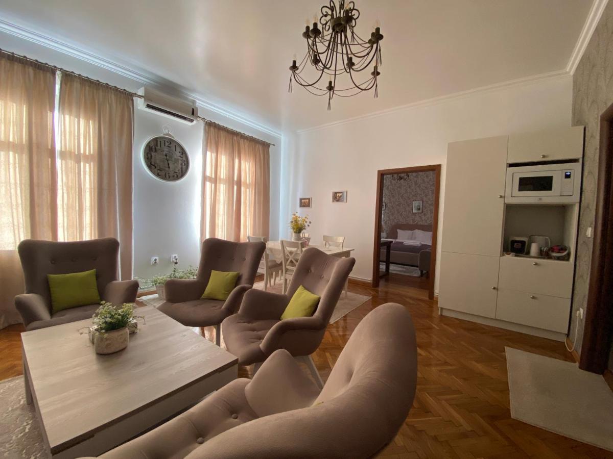 Old Town Apartment Ana Sibiu Eksteriør billede