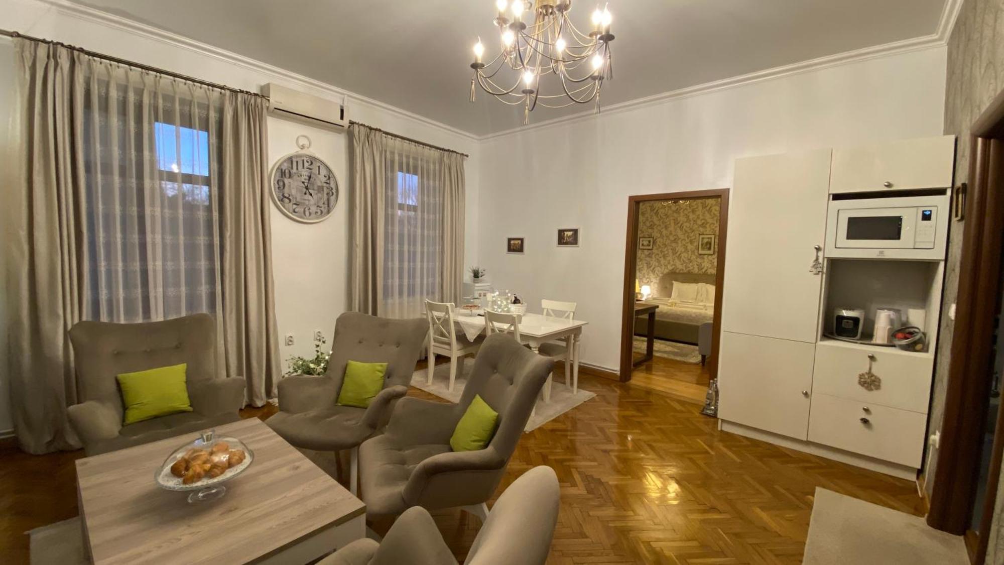 Old Town Apartment Ana Sibiu Eksteriør billede